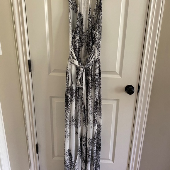 UMGEE RACER-BACK MAXI DRESS - Picture 4 of 5